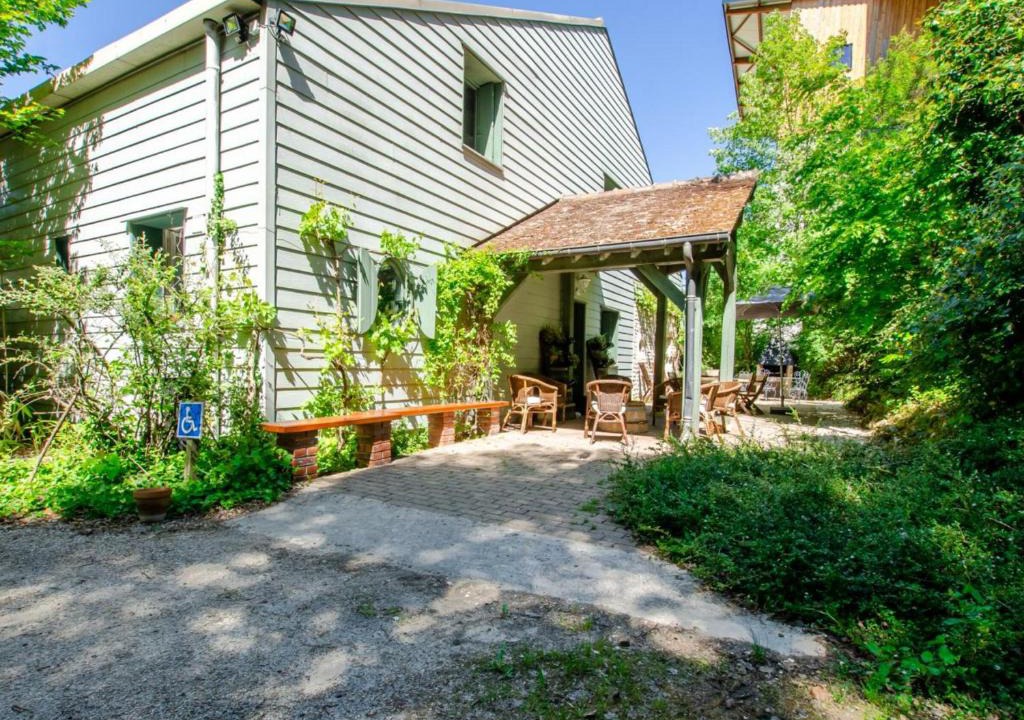 Bar-sur-Seine House | Gîte Bar-sur-Seine, 6 pièces, 14 personnes - FR-1-543-132