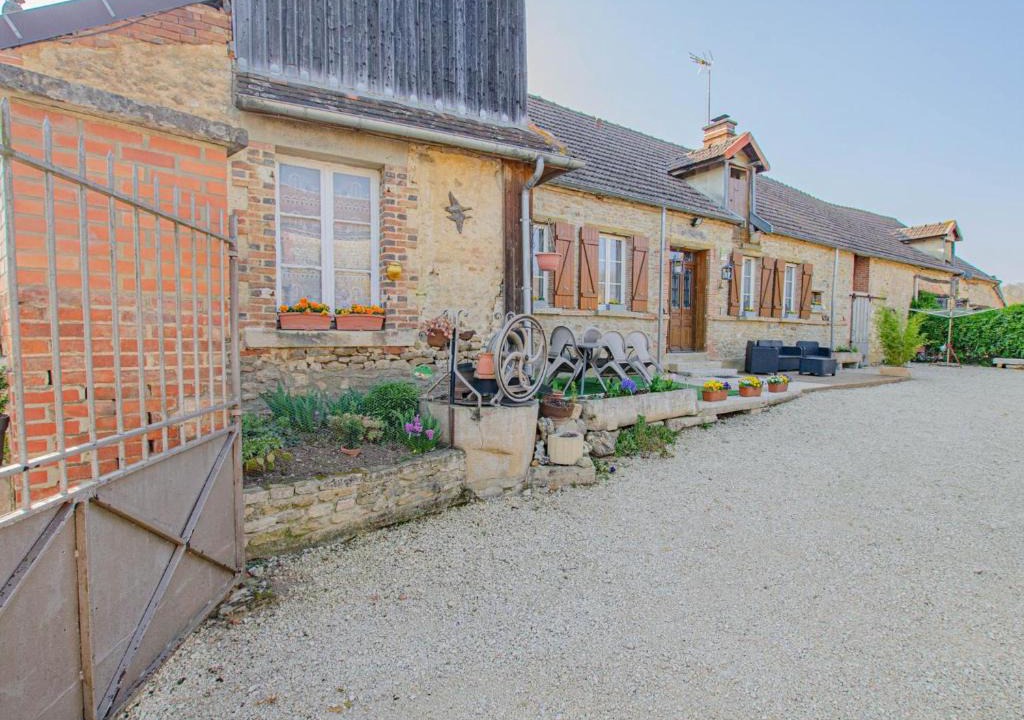 Briel-sur-Barse House | Gîte Briel-sur-Barse, 3 pièces, 5 personnes - FR-1-543-60