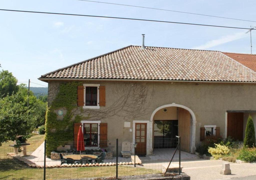 Brixey-aux-Chanoines House | Gîte de charme avec cheminée, terrasse et garage à Brixey-aux-Chanoines - FR-1-585-10