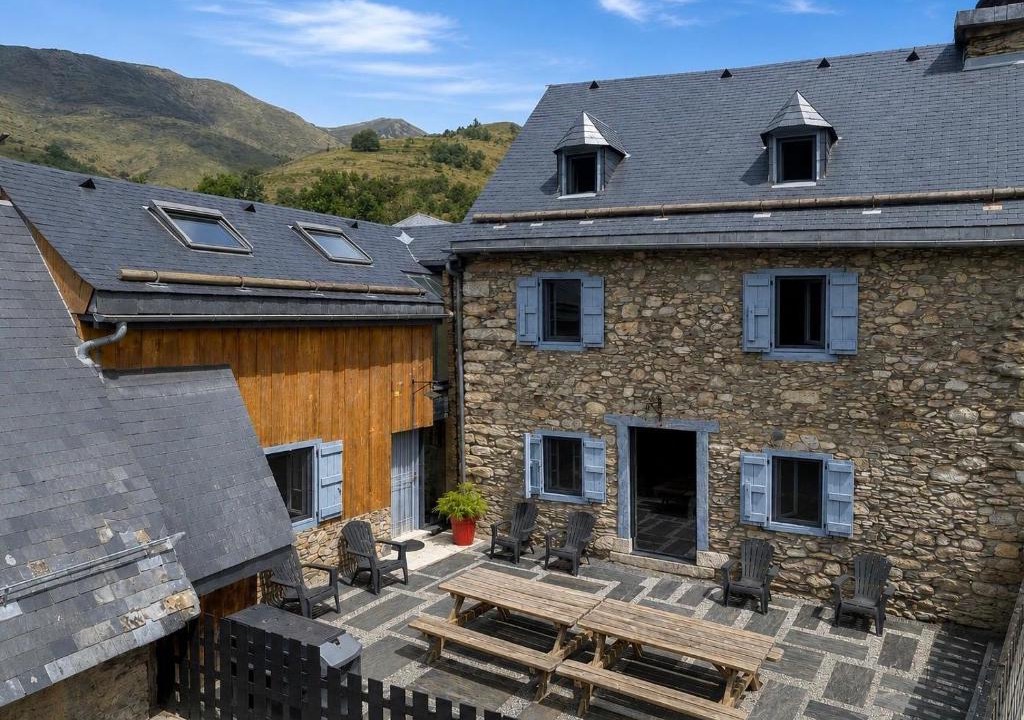 Jurvielle House | Gîte de groupe Arza Mendi