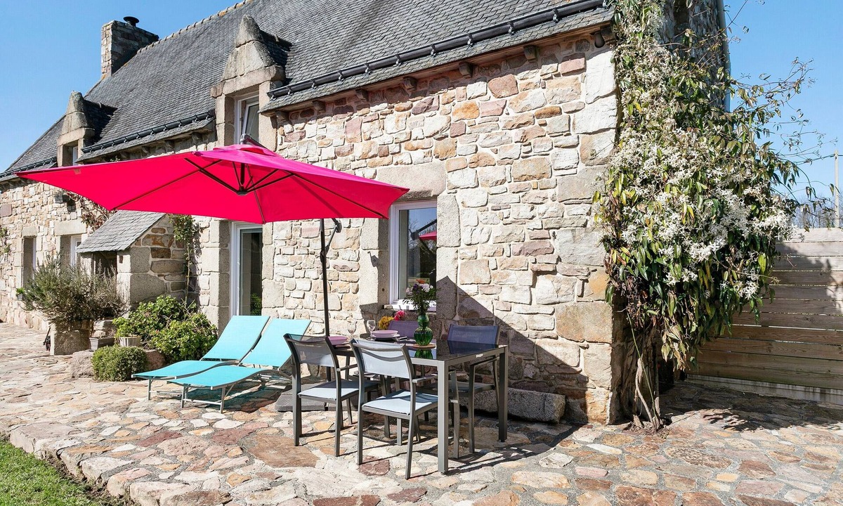 Plouha House | Gîte du Kerdreux – Plouha: Tranquil Stay Near Brittany’s Cliffs