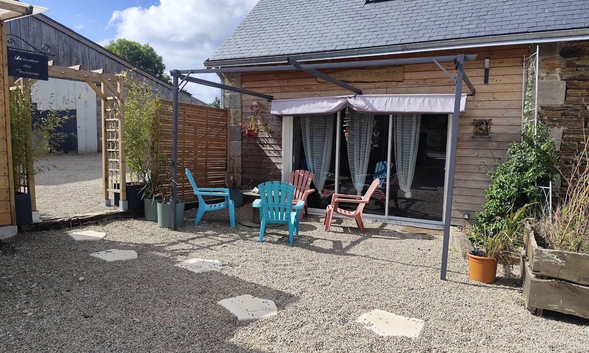 Plouigneau Cottage | Gîte La Chouette Hermine à Moins de 17 Min. des Plages de Locquirec