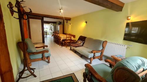 Les Hautes-Rivieres House | Gîte LA COUMERETTE