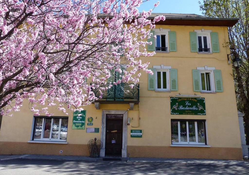 Jausiers Bed & Breakfast | Gîte Les Bartavelles