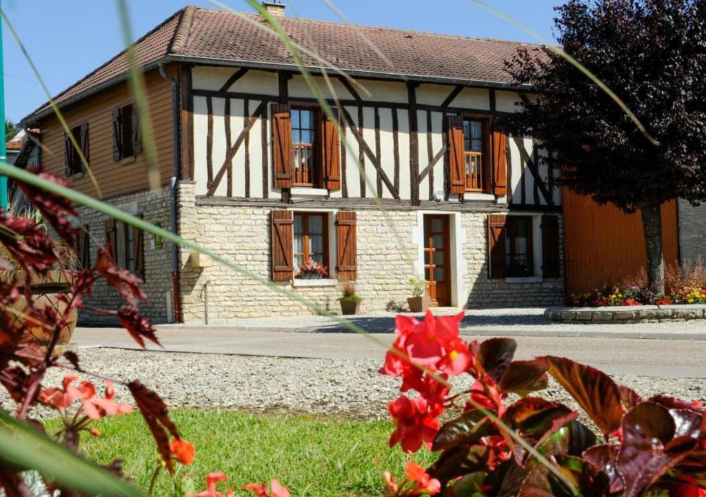 Radonvilliers House | Gîte Radonvilliers, 5 pièces, 10 personnes - FR-1-543-88