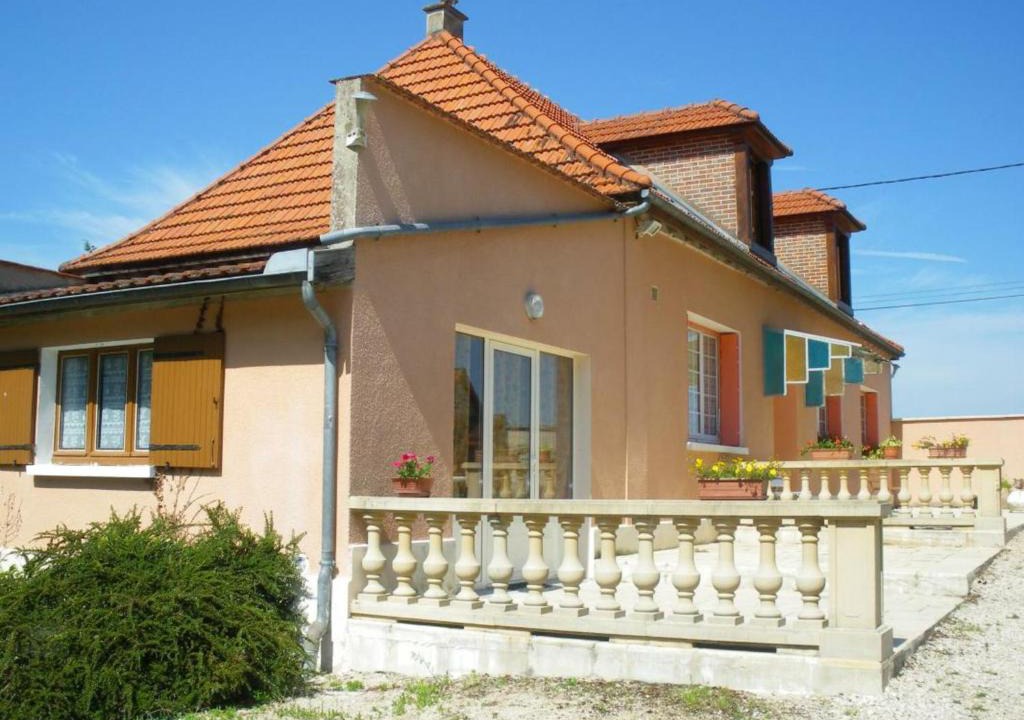 Saint-Remy-sous-Barbuise House | Gîte Saint-Remy-sous-Barbuise, 3 pièces, 5 personnes - FR-1-543-77