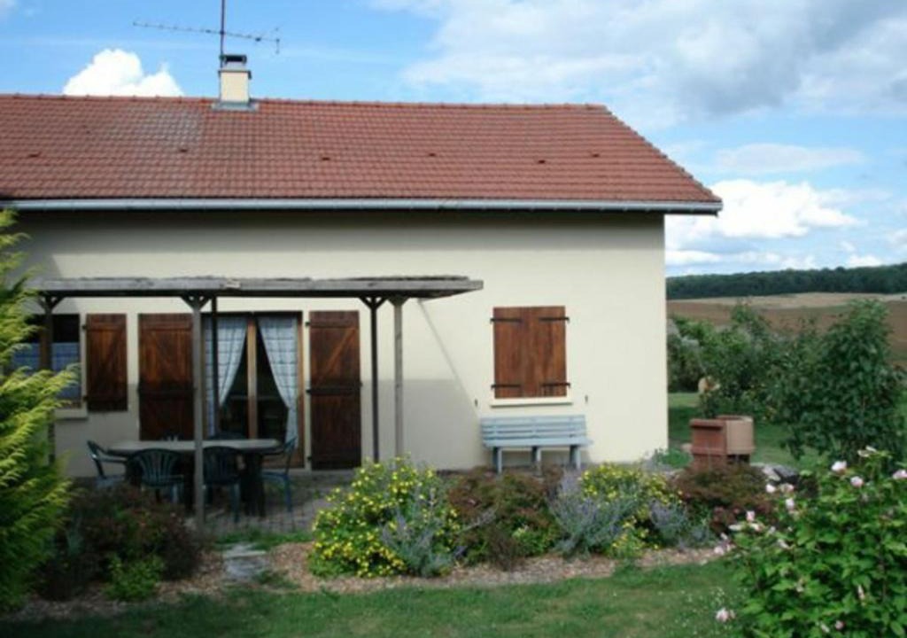 Sionviller House | Gîte Sionviller, 3 pièces, 4 personnes - FR-1-584-38