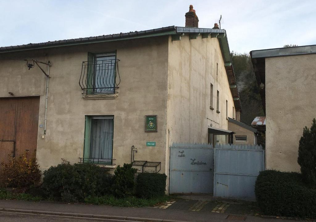 Flainval House | Gîte spacieux au calme avec jardin, ping-pong, proche de Nancy/Lunéville, idéal famille et pro - FR-1-584-37