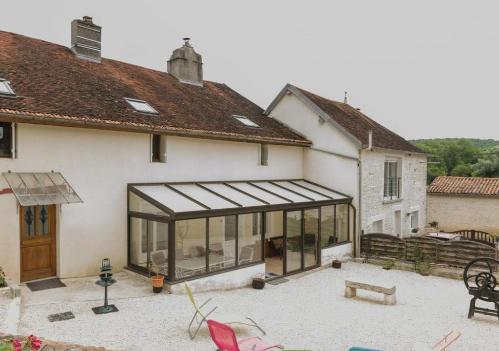 Spoy House | Gîte Spoy, 4 pièces, 6 personnes - FR-1-543-190