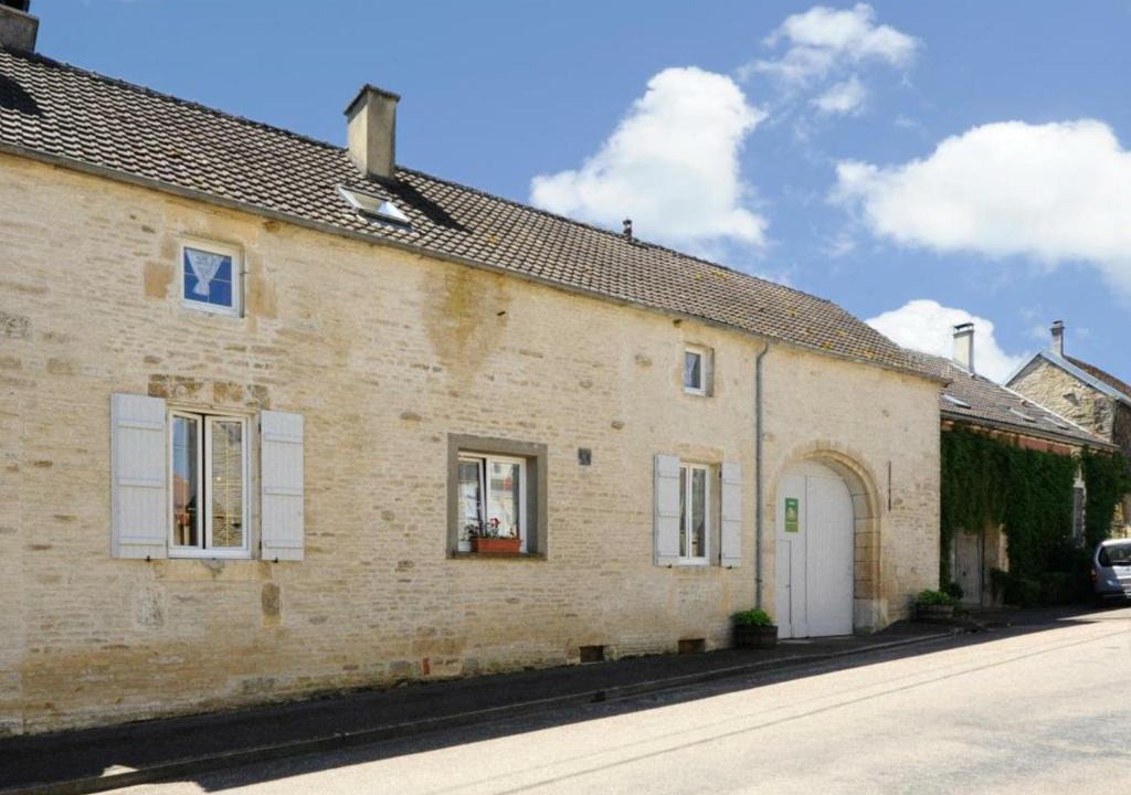 Villiers-le-Bois House | Gîte Villiers-le-Bois, 4 pièces, 7 personnes - FR-1-543-96