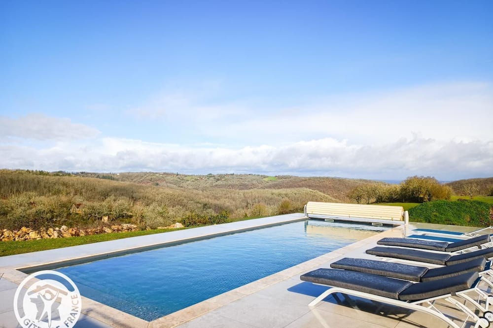 Laval House | Gîtes de France® - Villa Dolce Vita