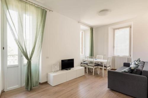 Como Apartment | Garibaldi's Apartment