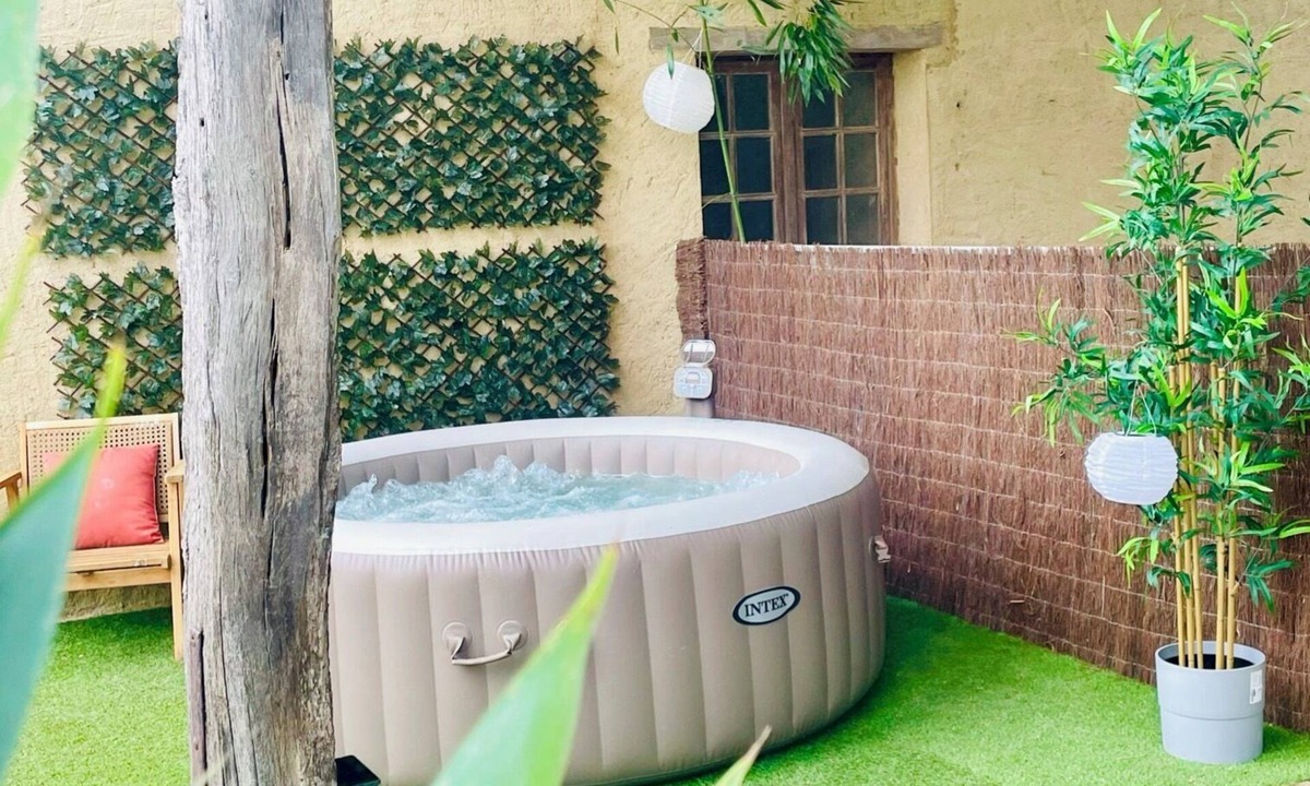Fleurance House | Gers, full accomodation, SPA, starry sky, serenity, hiking, family