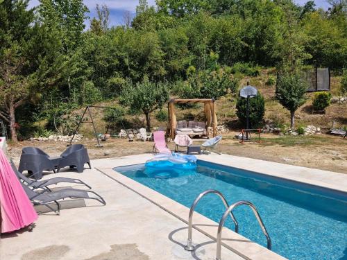 Poigny Apartment | Gite "C" dans une ancienne corps de ferme C