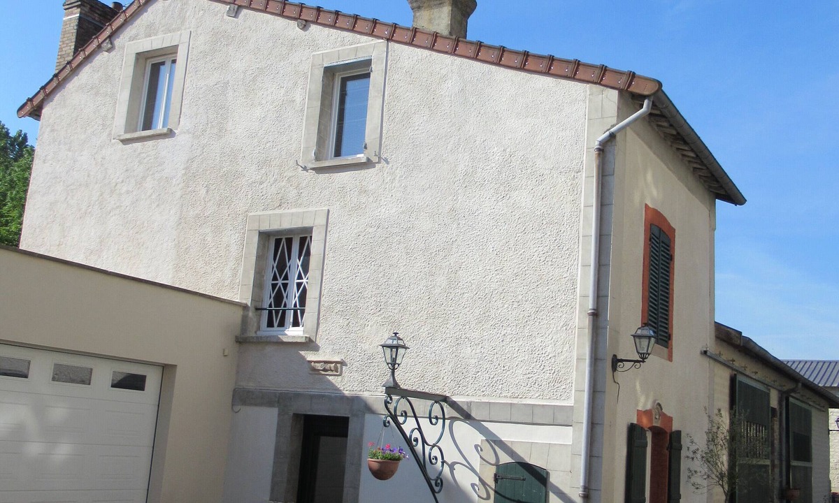 Heutregiville House | Gîte du Moulin d'Heutrégiville, 15 minutes from Reims and 20 minutes from the Champagne vineyards
