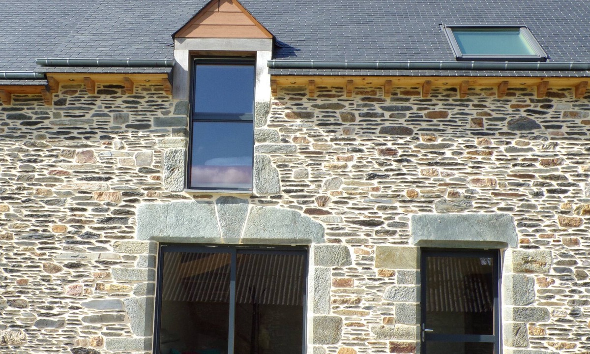 Mur-de-Bretagne House | GITE 4 PEOPLE 400 M FROM THE BEACH LAKE GUERLEDAN BRETAGNE