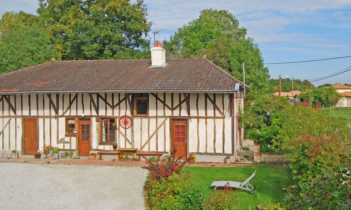 Droyes Cottage | Gite Rives-Dervoises-Droyes, 4 bedrooms, 6 persons