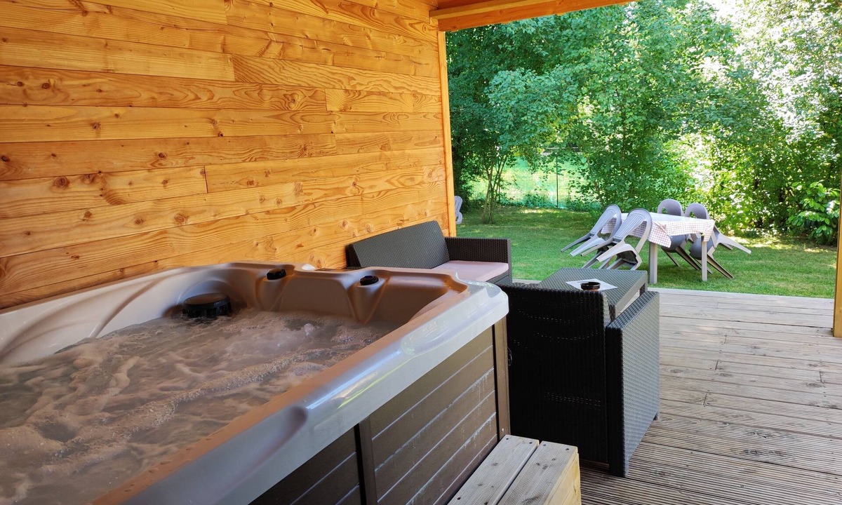 Oisly House | Gîte with private SPA near Beauval zoo and châteaux