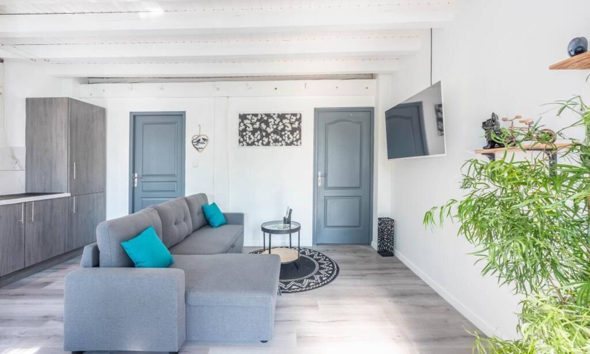 Golbey Apartment | Golbey Evasion apartment with hanging terrace * Parking * Wifi *