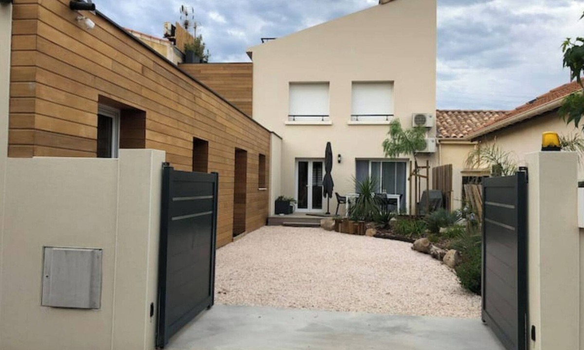 Valras-Plage House | Grande Maison Rénovée Avec Jardin à 100m de la mer