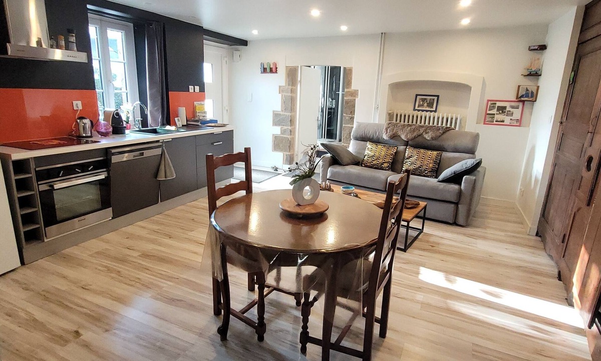 Le Minihic-sur-Rance House | Ground floor house-Rance estuary GR34