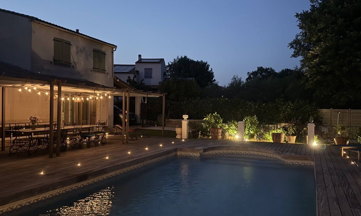 Nans-les-Pins Bed & Breakfast | Guest Room 'Bleuets' with Mountain View, Wi-Fi and Air Conditioning