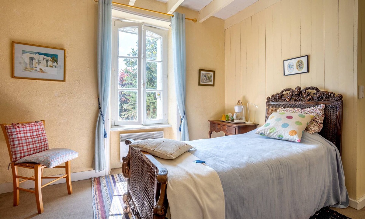 Riec-sur-Belon Bed & Breakfast | Guest Room "Chambre Bleue" with Shared Garden and Wi-Fi