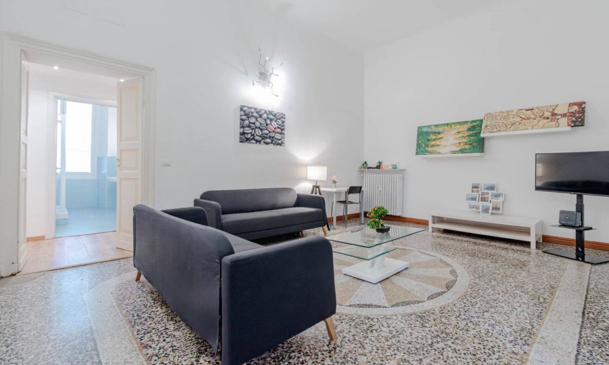 Castelletto Apartment | GuestHost - Spacious Flat X4 near Corvetto