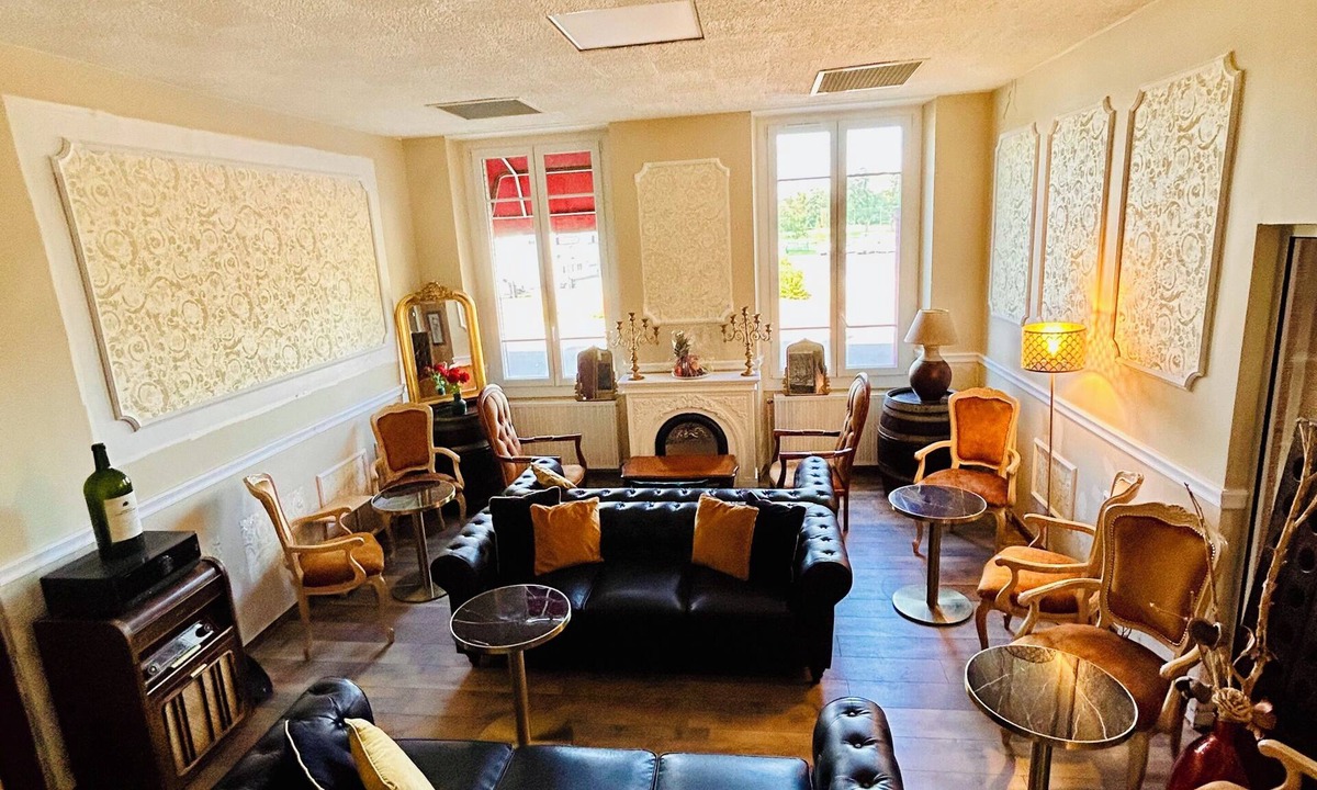 Saint-Dizier Hotel | Hôtel De Champagne