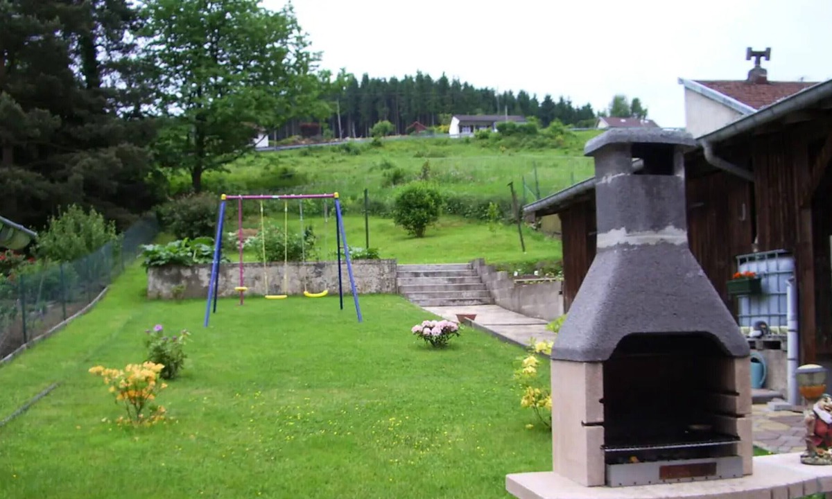 Senones Apartment | Holiday Apartment "Senones" with Mountain View, 2 Private Terraces & Wi-Fi
