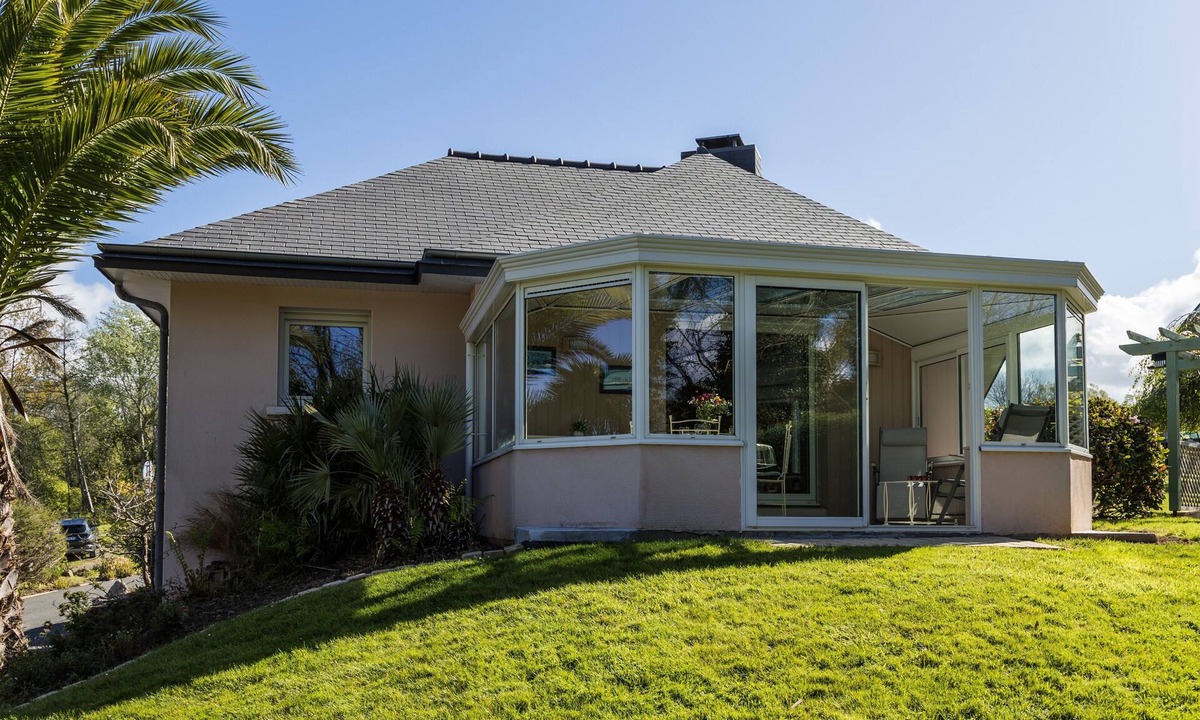 Trebeurden House | Holiday Home “Gîte Pors Mabo” with Private Terrace, Garden & Wi-Fi