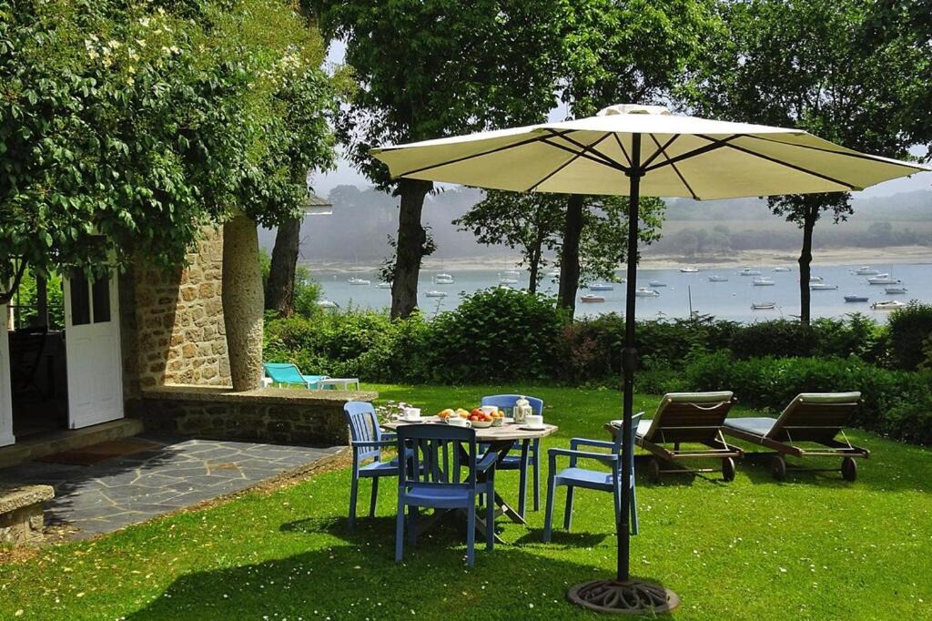 Lancieux House | Holiday home in top location, Lancieux