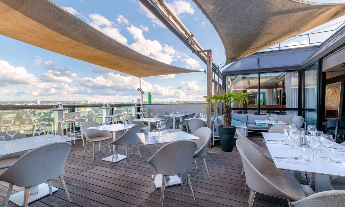 Centre Erlon Hotel | Holiday Inn Reims Centre by IHG (Chambres Rénovées)