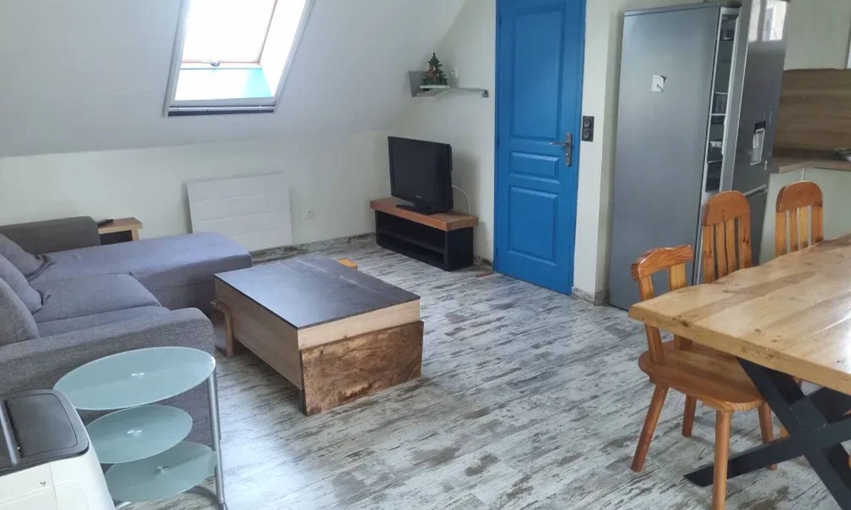 Pierrefitte-Nestalas Apartment | Homerez - Apartment in Pierrefitte