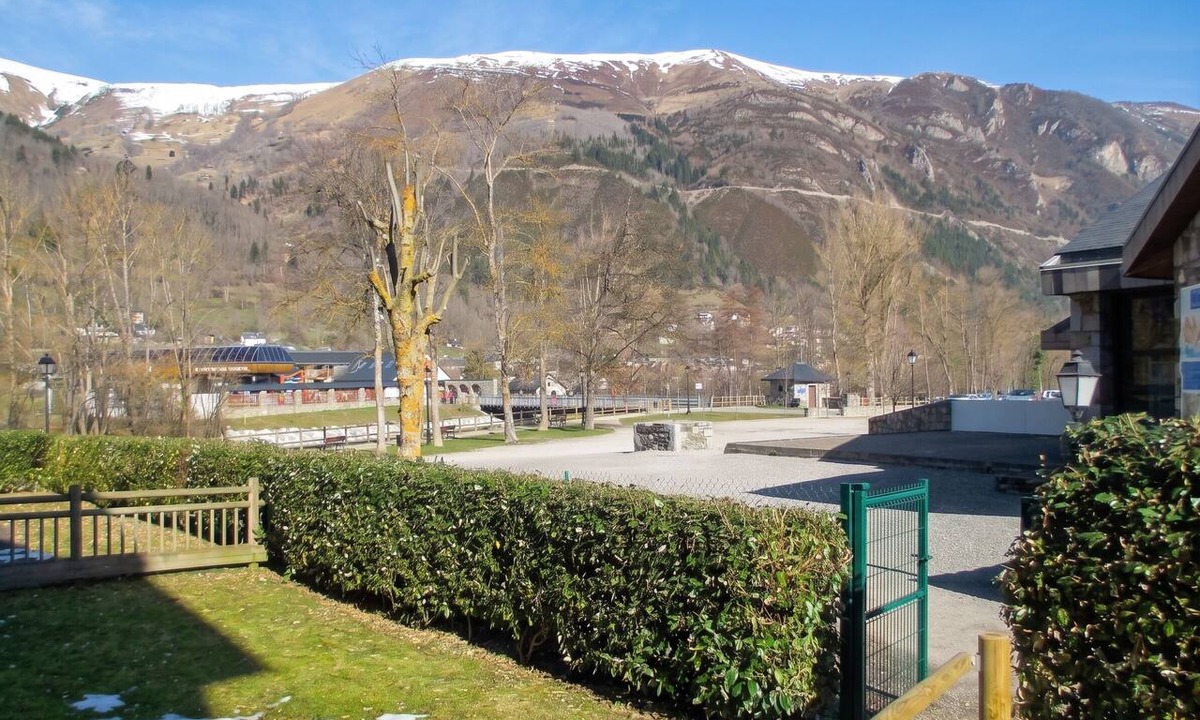 Saint-Lary-Soulan Apartment | Homerez - Apartment in Saint-Lary-Soulan