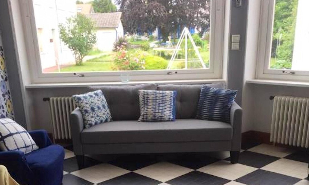 Fresnes-en-Woevre House | Homerez - Spacious house for 4 ppl. with garden and terrace at Fresnes-en-Woëvre