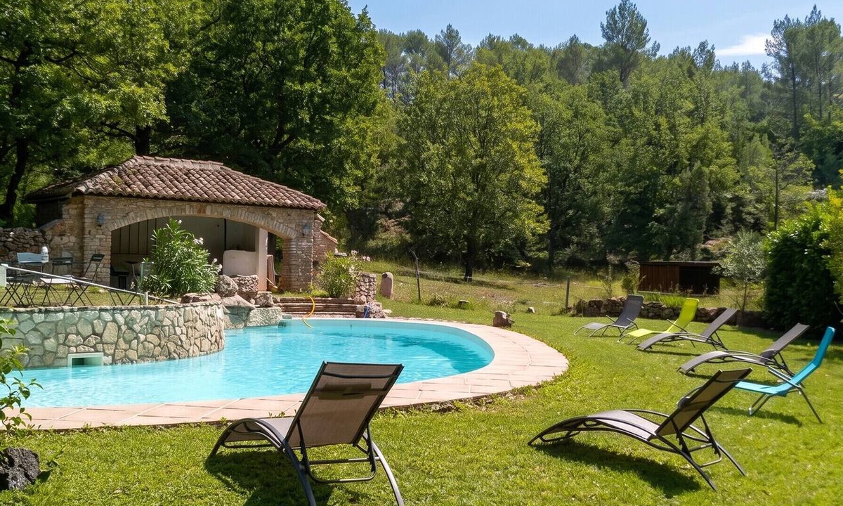Montferrat Villa | Homerez - Villa in Montferrat