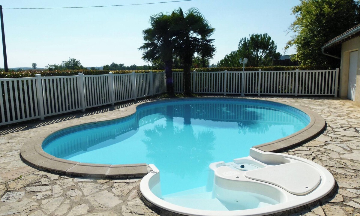 Ornezan Villa | Homerez - Villa in Ornézan