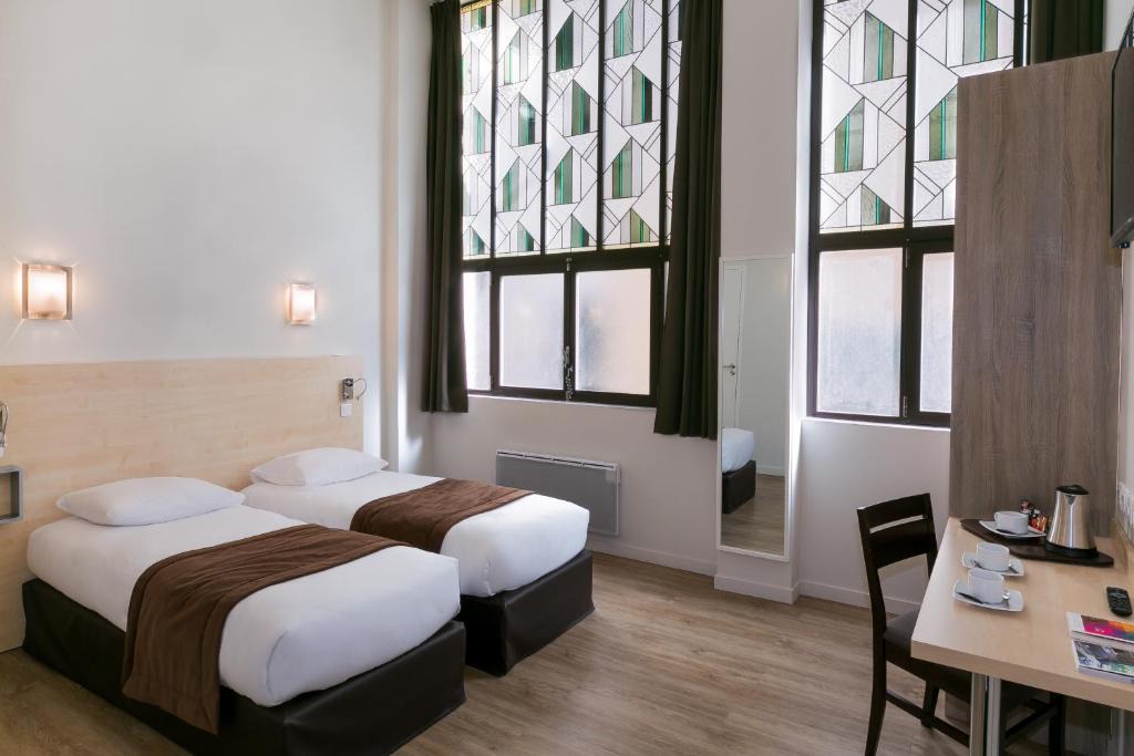 Saint Nicolas - Charles III - Ville vieille - Trois Maisons - Leopold Hotel | Hotel Foch Nancy Gare