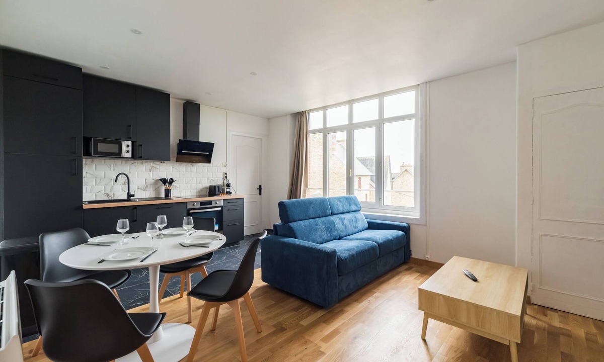 Guingamp Apartment | Hôtel Lefort - La bretonne authentique garden view - Near train station and town center