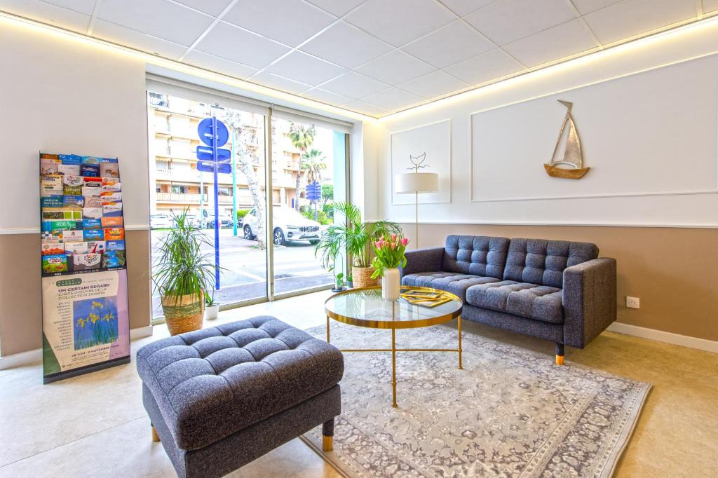 Menton Hotel | Hotel Parisien