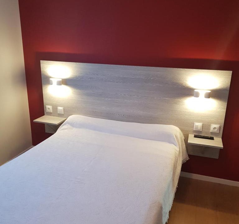 Morlaas Hotel | Hotel Restaurant Le Bourgneuf