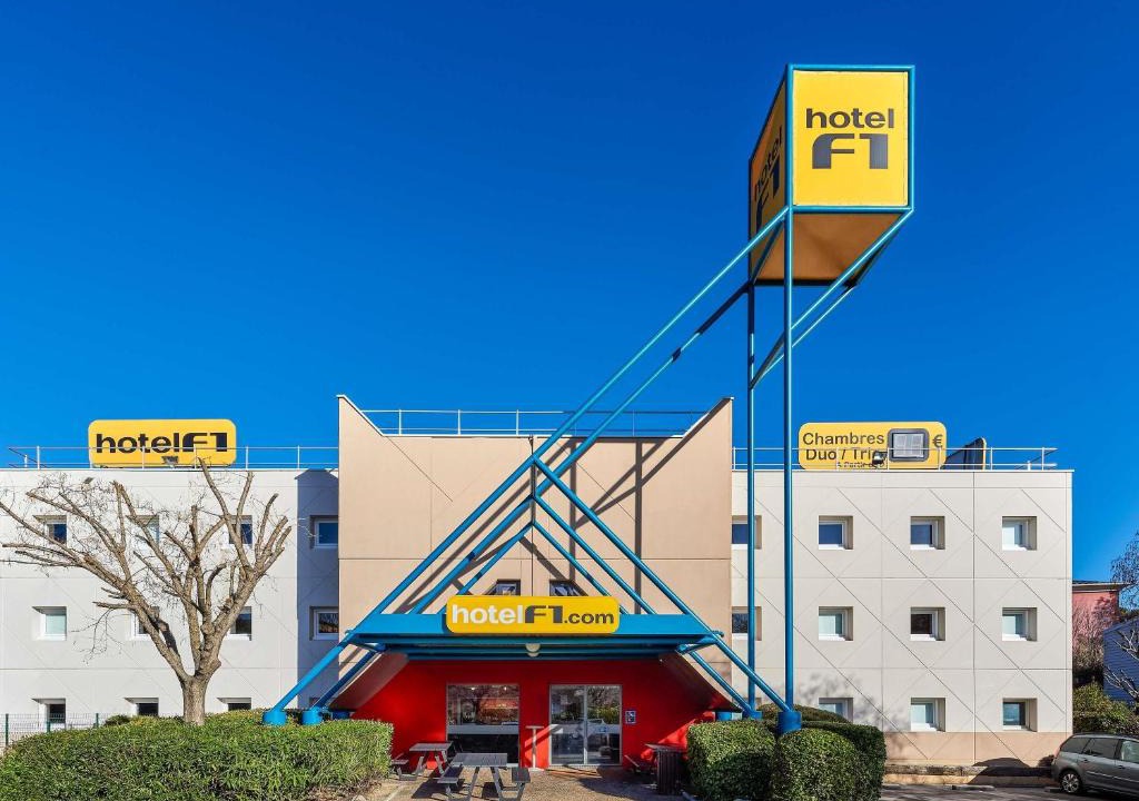 Ecuelles Hotel | hotelF1 Moret Fontainebleau