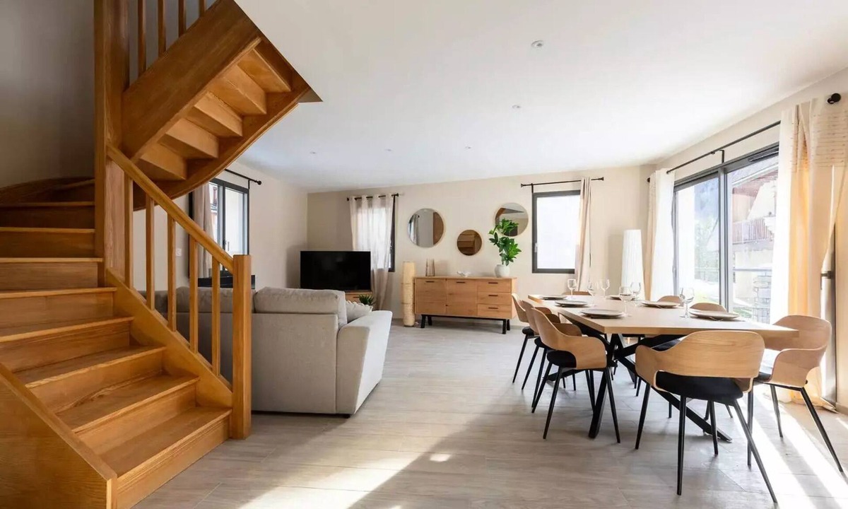 Peyragudes Villa | House for 7 People in Loudenvielle with Wi-Fi