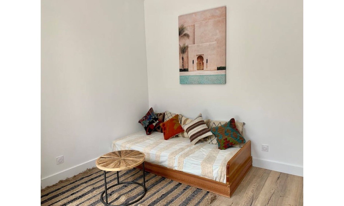 Troyes House | House: Portes du Bouchon / Free parking