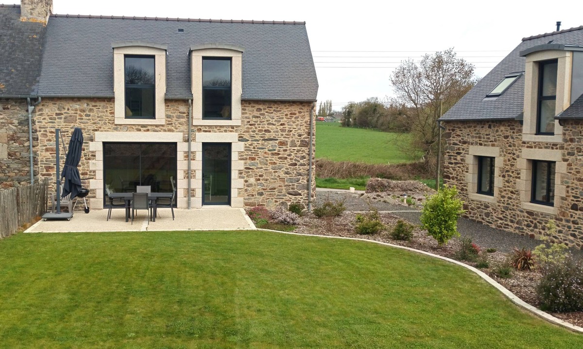 Pleumeur-Gautier House | House Raguenez 4.5 km from the sea - Near Paimpol
