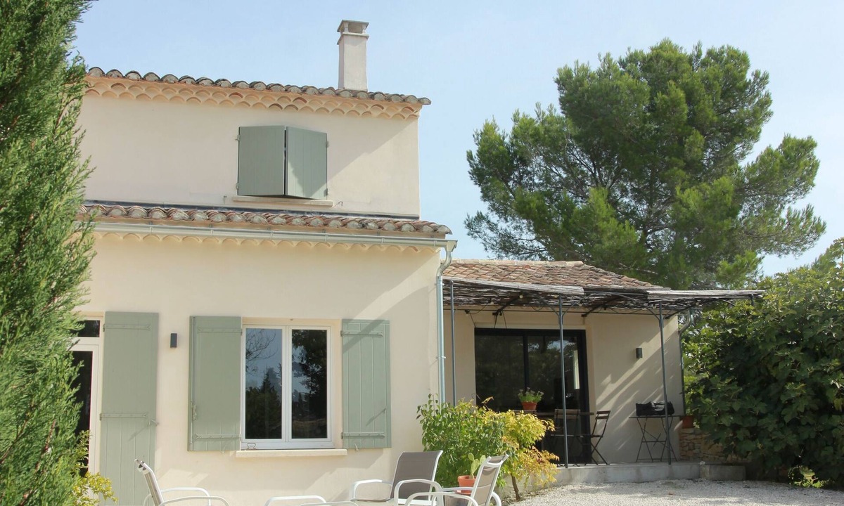 Saumane-de-Vaucluse House | House with large garden, 5 mn from Isle sur la Sorgue,