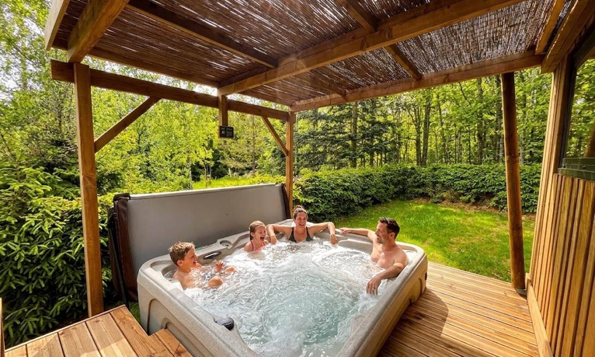 Anould Ski Chalet | HY Lødge Spa n°8 XL - 5 people: Chalet rental in the Vosges for an unforgettable stay