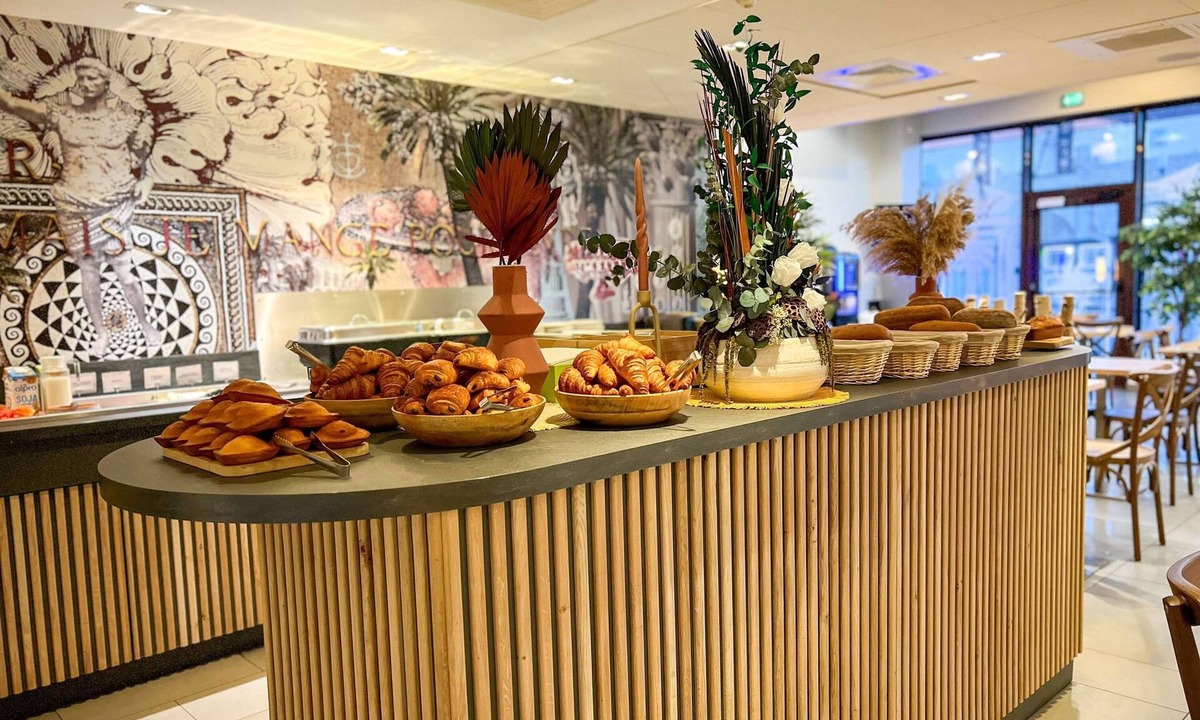 Route d'Arles Hotel | ibis budget Nimes Centre Gare