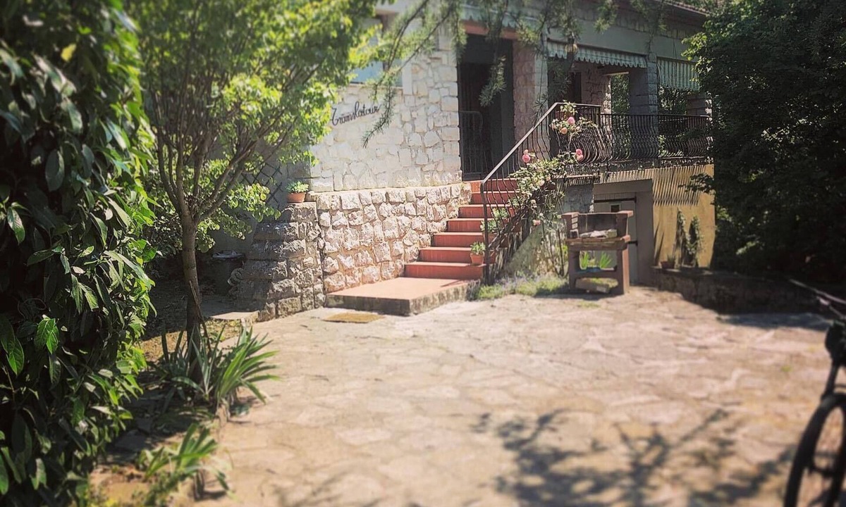 Balazuc House | In Balazuc: rental for two people, Translatour